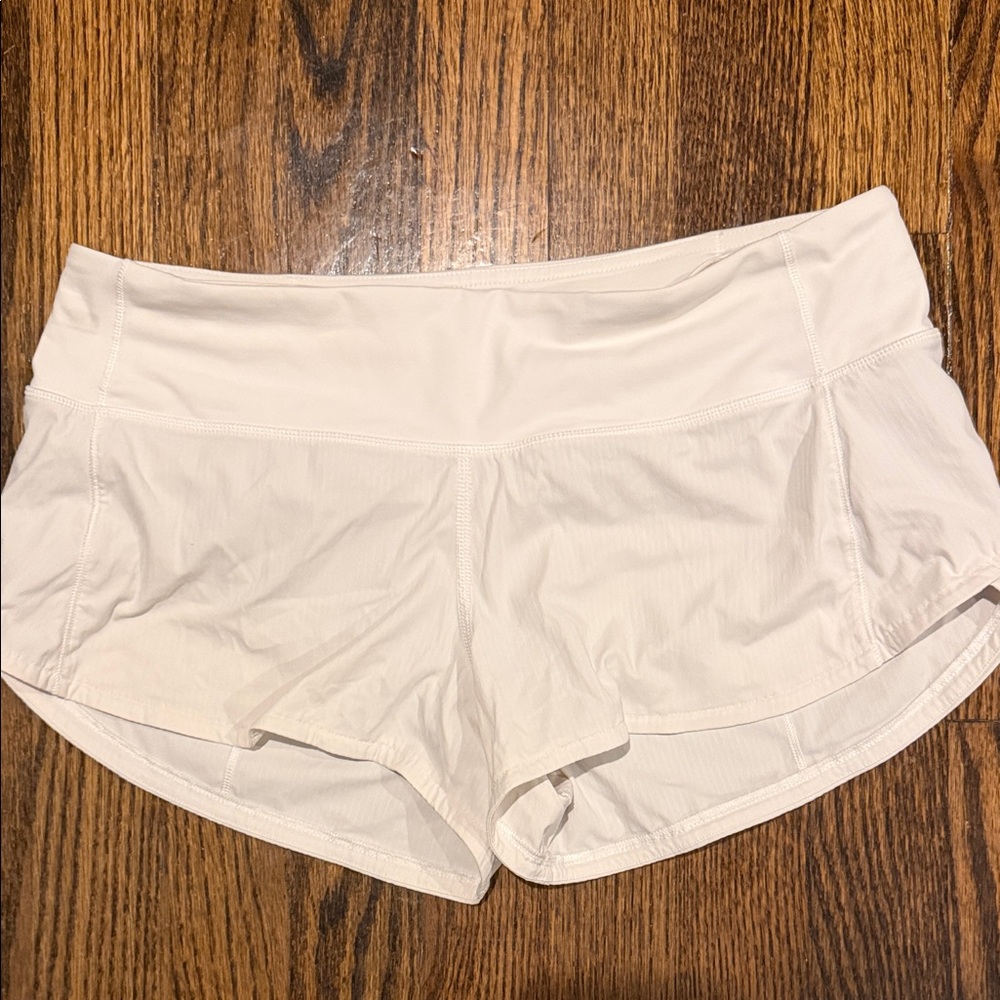 Lululemon Light white Running Shorts  size 4